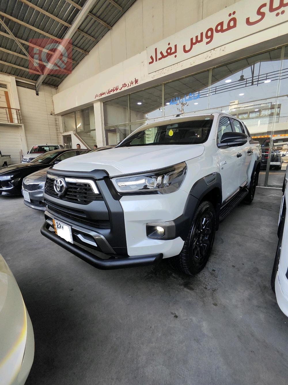 تويوتا هايلوكس